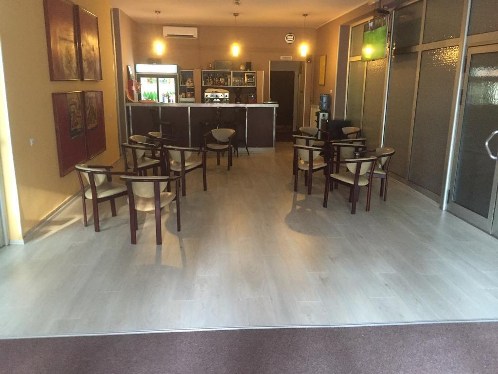Prenociste Gazela Bed & Breakfast Pirot Ngoại thất bức ảnh